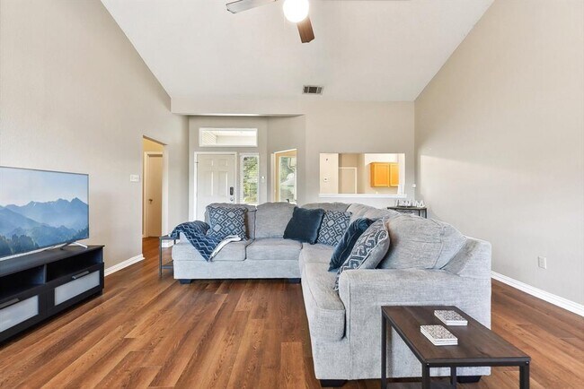 Foto del edificio - 3100 Jubilee Trail