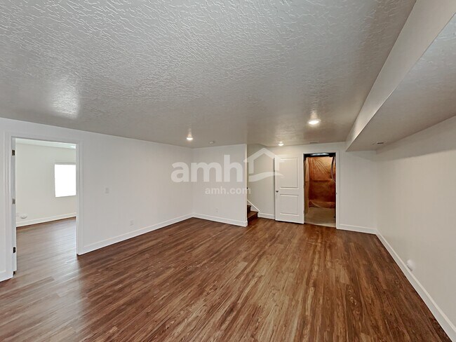 Foto del edificio - 5902 Verdigris Dr