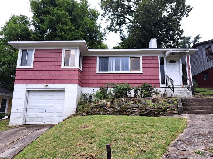 Foto principal - 813 46th St Ensley