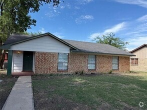 Building Photo - 3517 Hillridge Dr