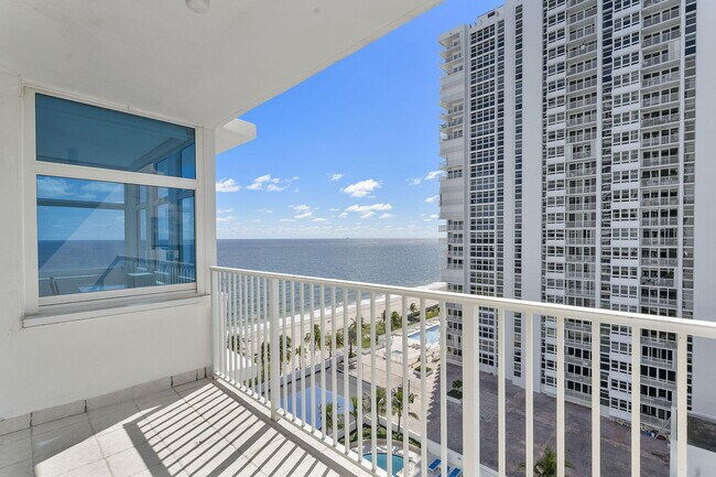 Building Photo - 1360 S Ocean Blvd