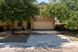 Building Photo - 110 Starling Creek Loop