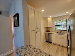 Building Photo - 4198 27th Ct SW