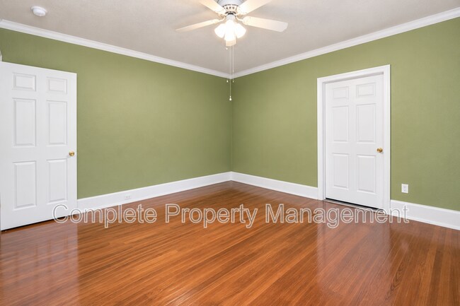 Building Photo - 4629 Debardeleben Ave
