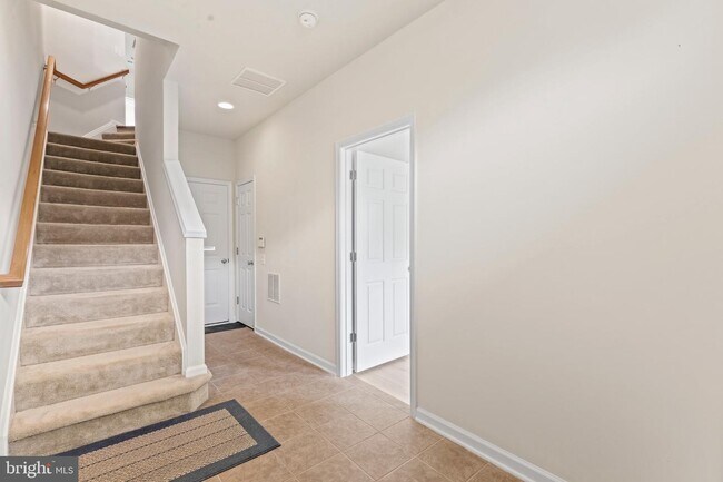Building Photo - 9653 Pullman Pl