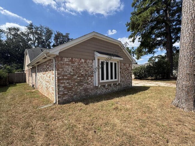 Foto del edificio - 29411 Atherstone St
