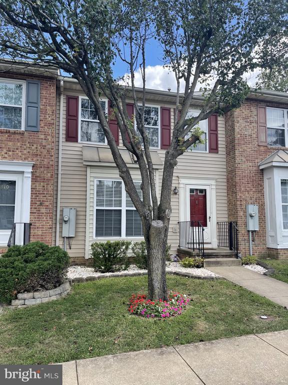 Building Photo - 308 Stratford Dr