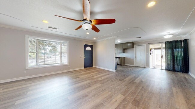 Foto del edificio - 475 Georgetown Ave