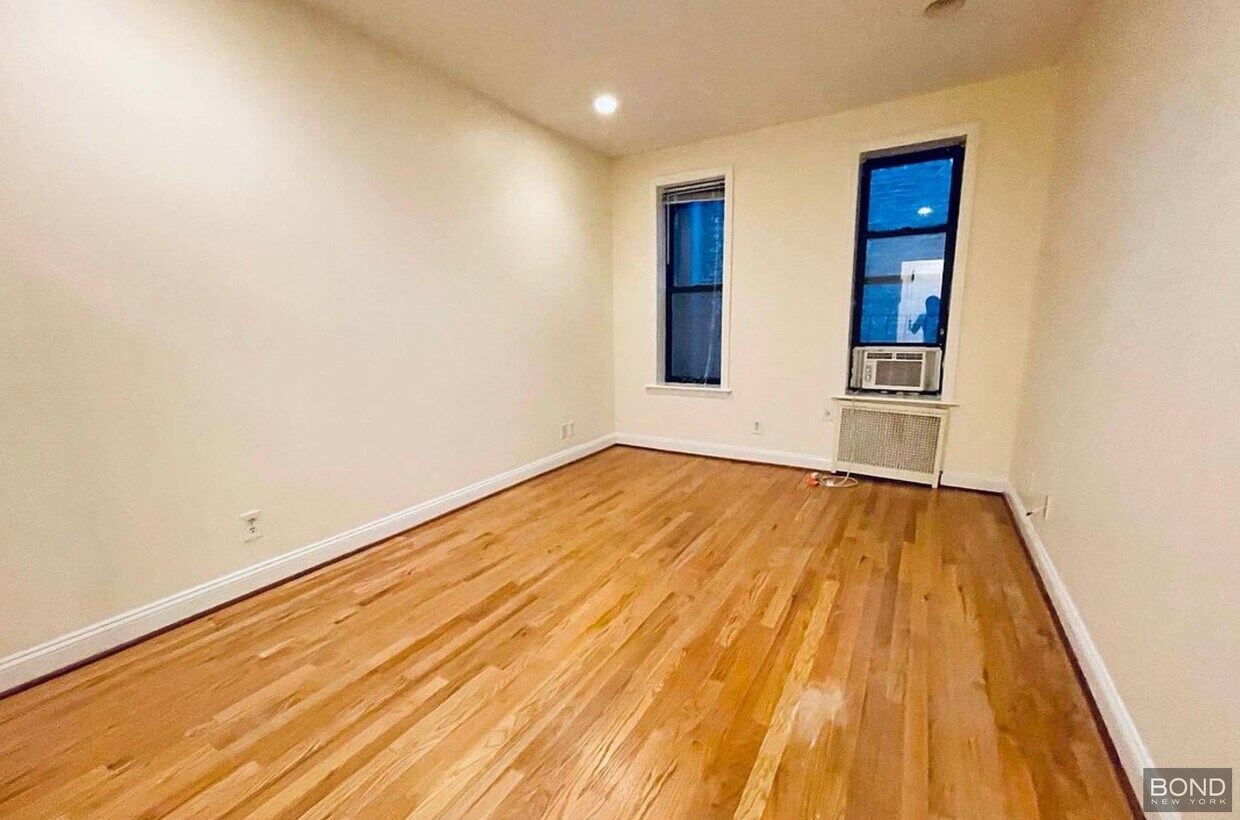 Foto del edificio - 1590 York Ave