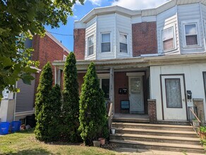 Building Photo - 110 Haddon Ave