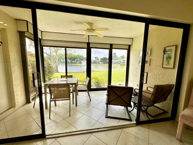 Foto del edificio - 5106 Oakhill Ln