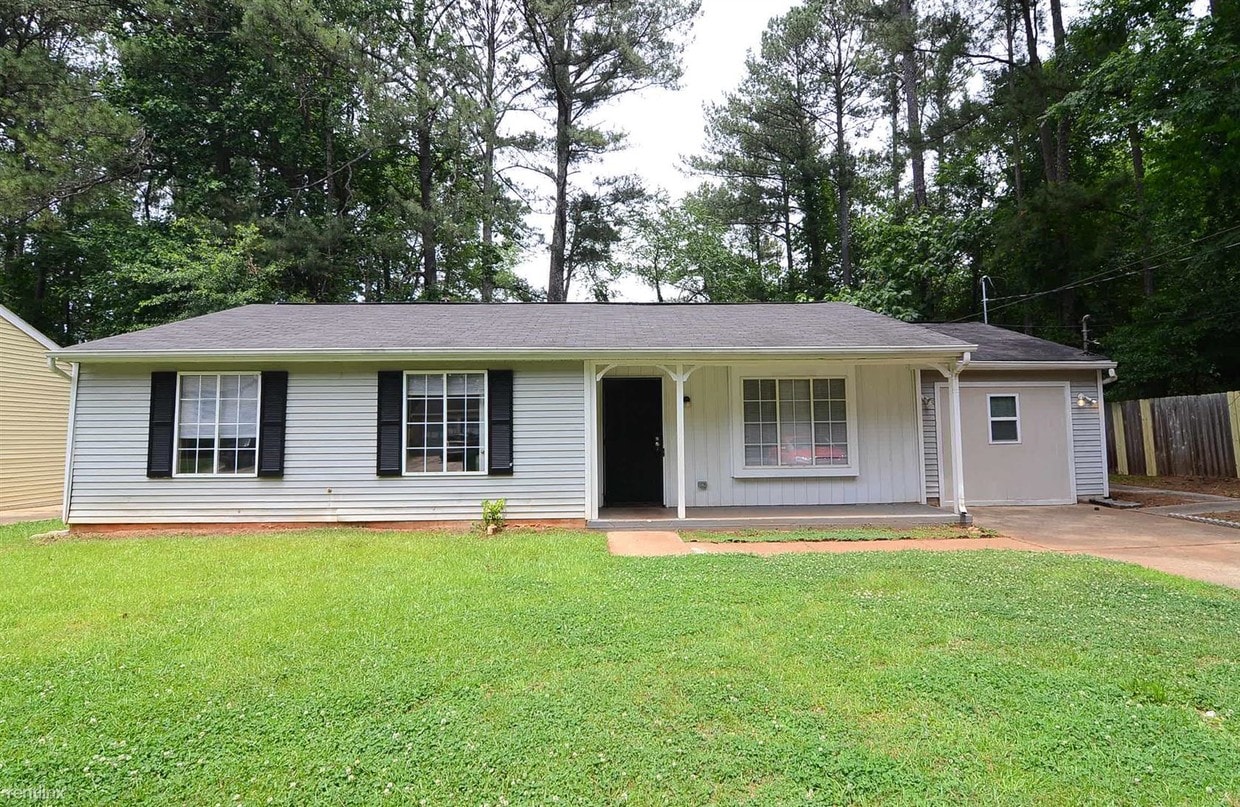 Primary Photo - 3 br, 2 bath House - 4834 White Oak Tree
