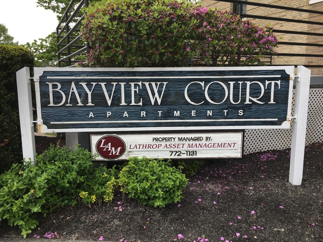 335 Forest Ave, Portland, ME 04101 Apartments in Portland, ME