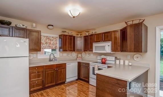 Foto del edificio - 1601 Starbrook Dr