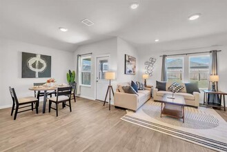 Building Photo - 13804 Bothwell Pl