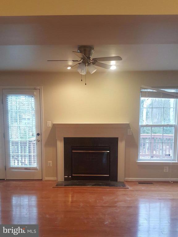 Building Photo - 7107 Finch Ln
