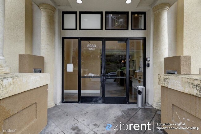 Building Photo - 1 br, 1 bath Condo - 2230 Gellert Boulevar...