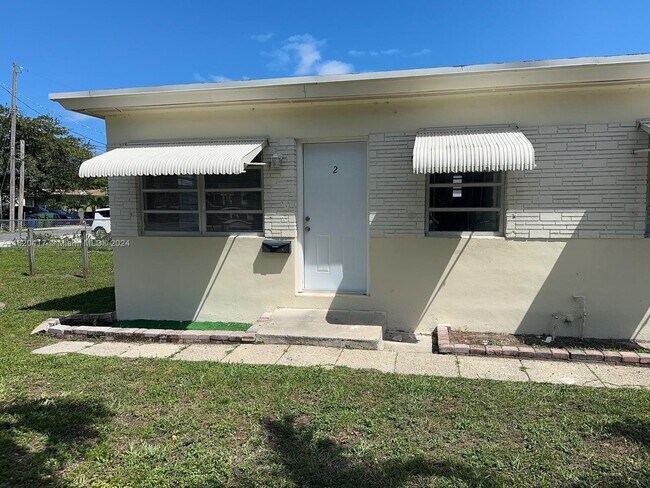 Building Photo - 756 NW 5th St