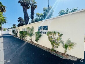 Building Photo - 14756 Lemay St