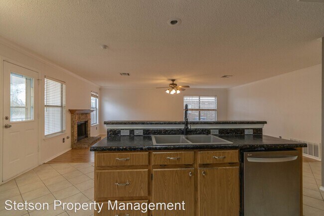 Foto del edificio - 3 br, 2 bath House - 1103 Cedar Brook Dr