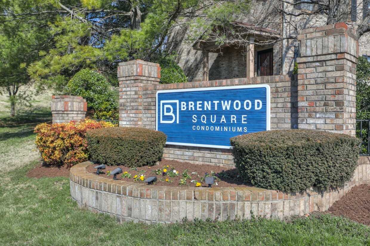 Primary Photo - Brentwood Square Condominiums 2 Bed Room