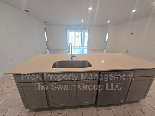 Building Photo - 1098 Michelangelo Ln