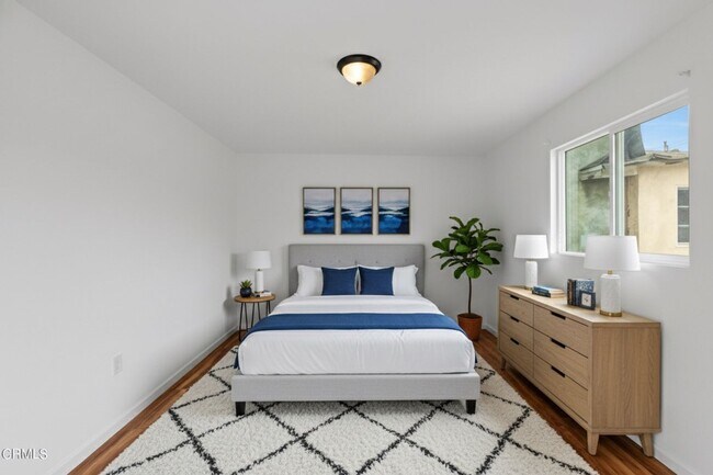 Foto del edificio - 1492 W 28th St