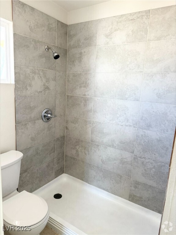 Building Photo - 236 Pershing Dr