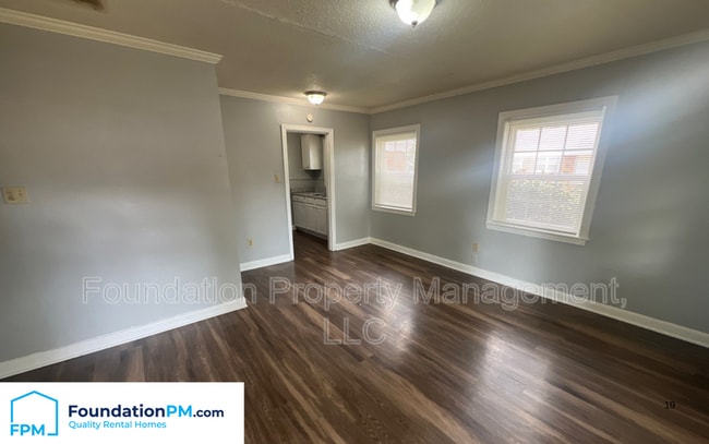 Building Photo - 1391 Semmes St