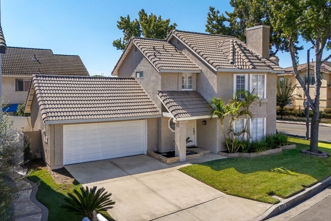 Foto del edificio - 2 Story dream home, 3 bedroom, 2 and 1/2 B...