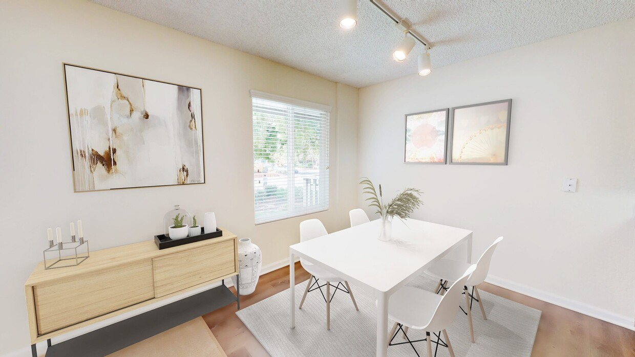 Dining area at Pleasanton Glen Apartment Homes - Pleasanton Glen Apartments