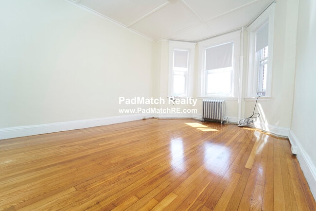 Building Photo - 1175 Boylston St