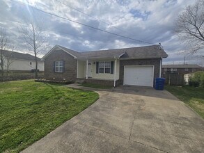 Building Photo - 1008 Monica Dr