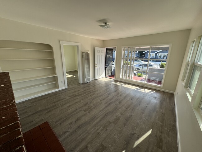 Living Room - 7106 Lockwood St