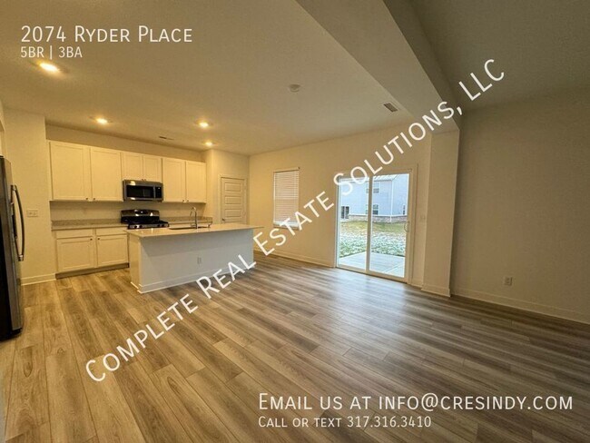 Foto del edificio - Now Showing this 5BR, 3BA home located at ...