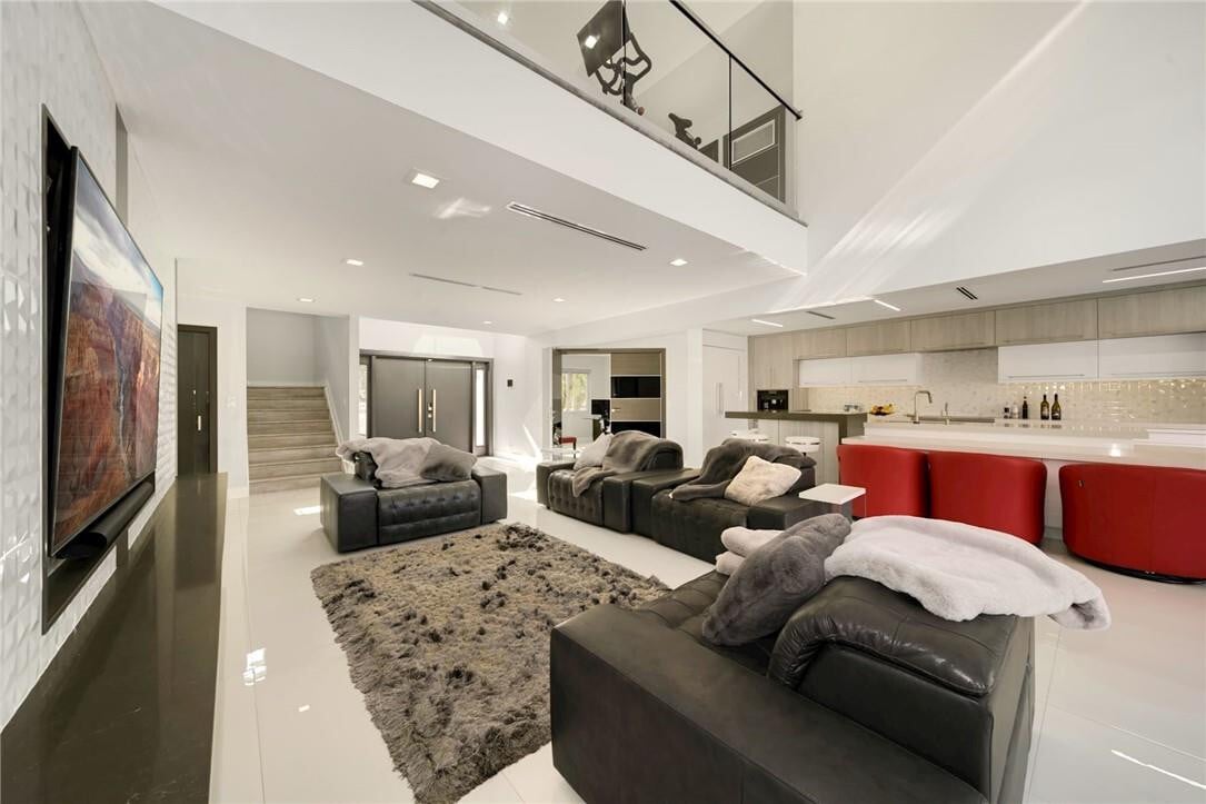 Foto principal - 11839 Highland Pl