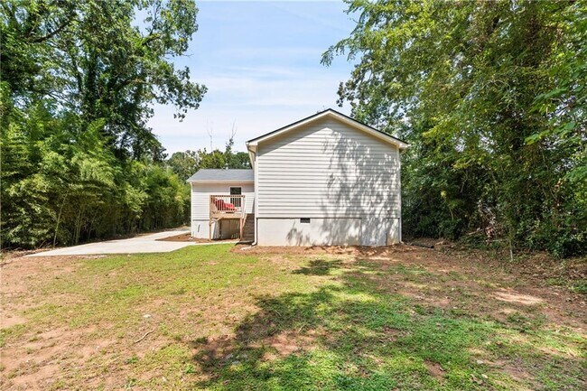 Foto del edificio - 3439 Jackson Dr