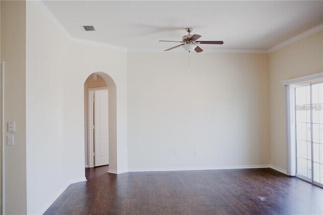 Foto del edificio - 1546 Broken Oak Dr