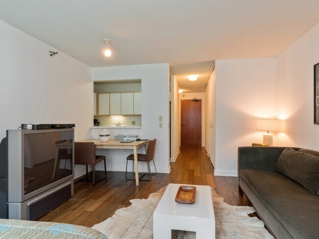 Foto del edificio - 480 N McClurg Ct