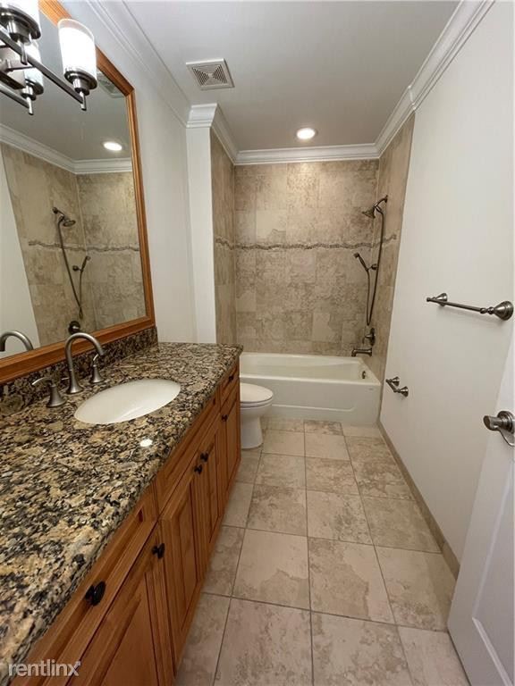 Foto del edificio - 3 br, 3.5 bath House - 3875 NE 22nd Way # ...