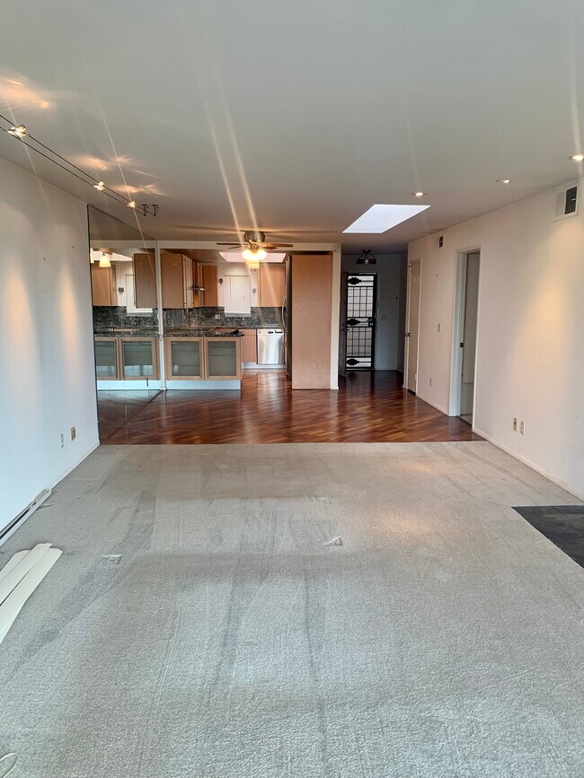 Foto del edificio - 275 Sea Forest Ct