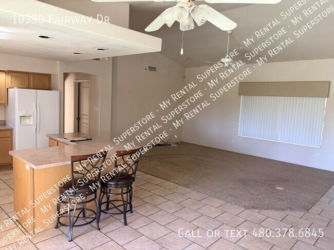 Foto del edificio - 10390 Fairway Dr