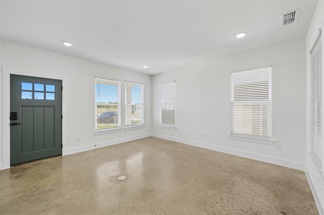 Building Photo - 100 Cardinal Wds