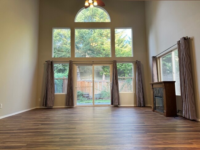 Living Area, door opens to backyard - 5603 136th St SE