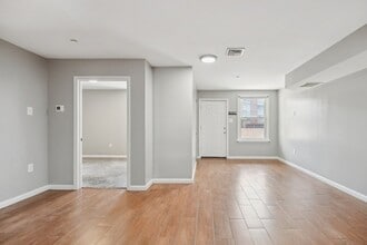 Building Photo - 3416-3422 N Sydenham St