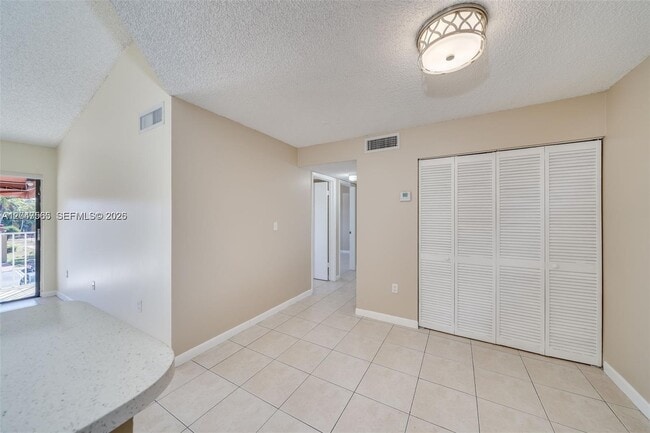 Foto del edificio - 15630 SW 80th St