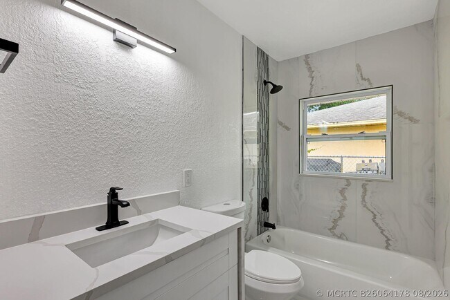 Foto del edificio - 1825 39th Ave