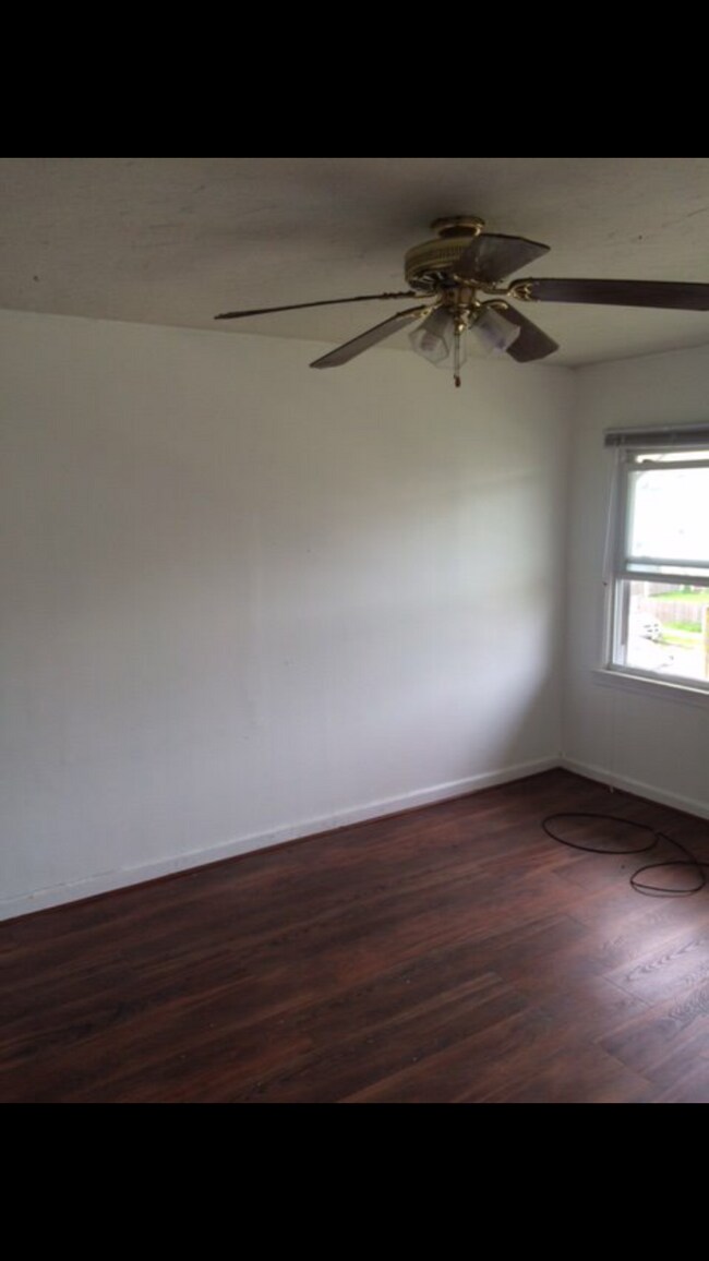 Building Photo - 1031 Alcyon Dr