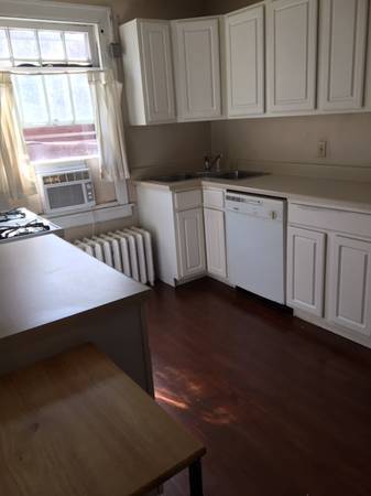 Foto del edificio - 1328 Chestnut St