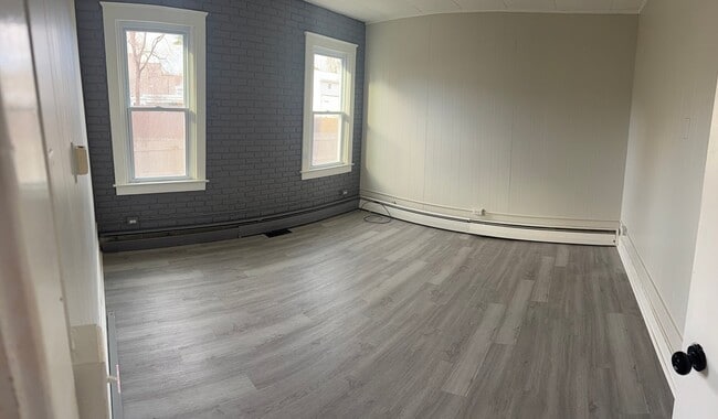 Building Photo - 100 Nanticoke Ave